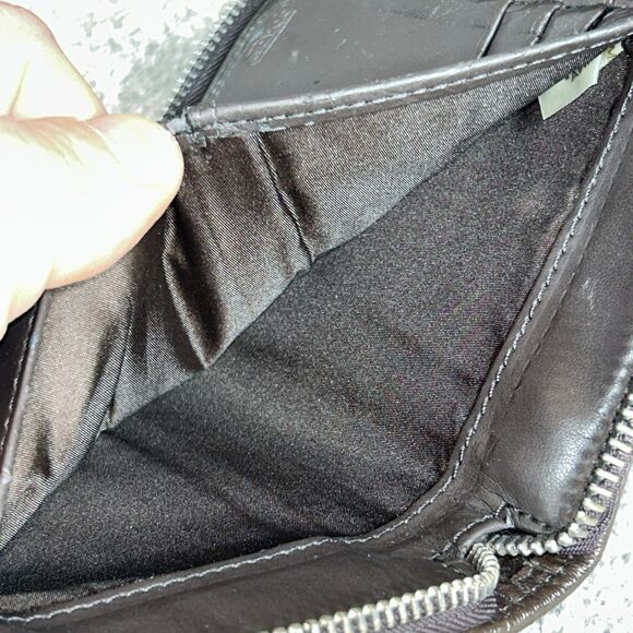 Coach Wristlet Wallet Signature Print Ashley Has Some Wear - Picture 12 of 14